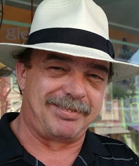 Author David L. Golemon